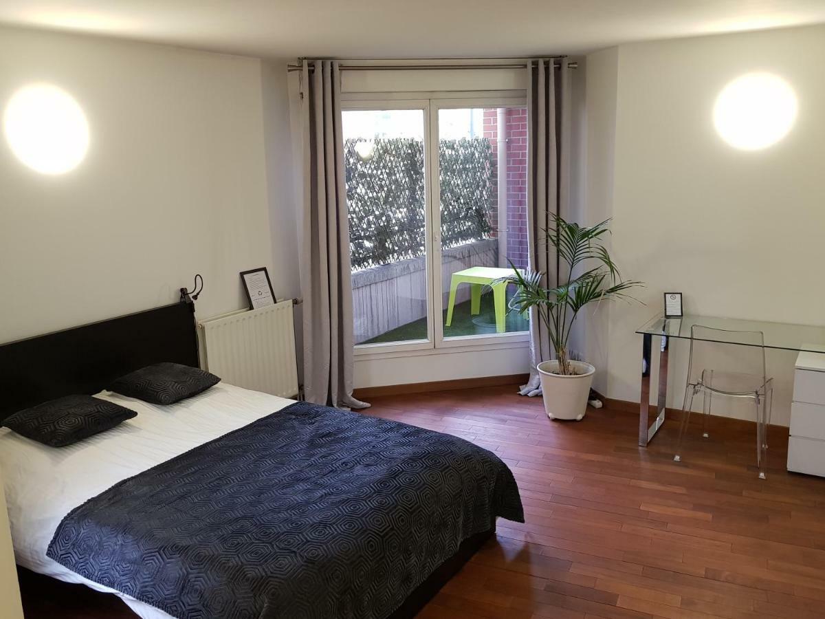Appartement Le Vinci La Defense Courbevoie Exterior foto